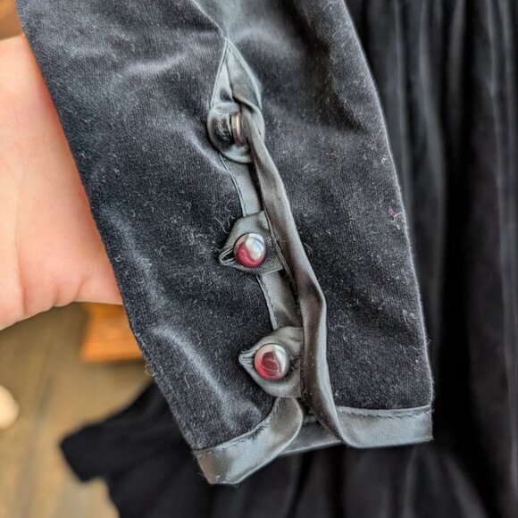 Vintage Laura Ashley Black Velvet Dress Size USA 6 / UK 8 / EUR 34 - Picture 6 of 17